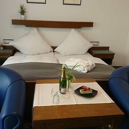 Cafe Blaich - Hotel Garni Hoefen an der Enz Luaran gambar